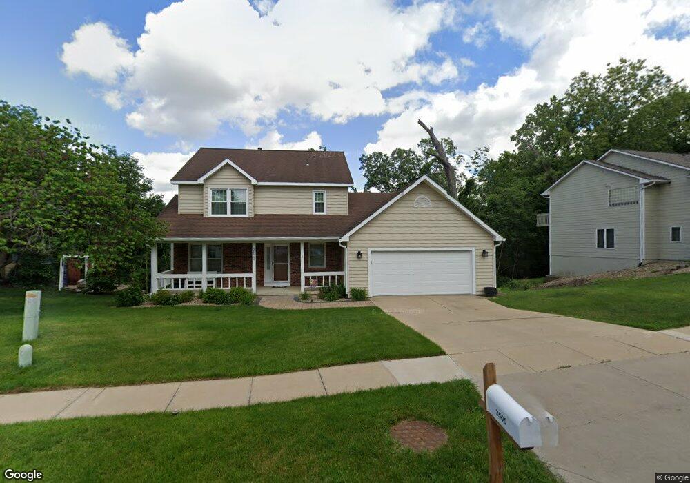 3500 Old Orchard Rd NE, Cedar Rapids, IA 52402 - photo 1