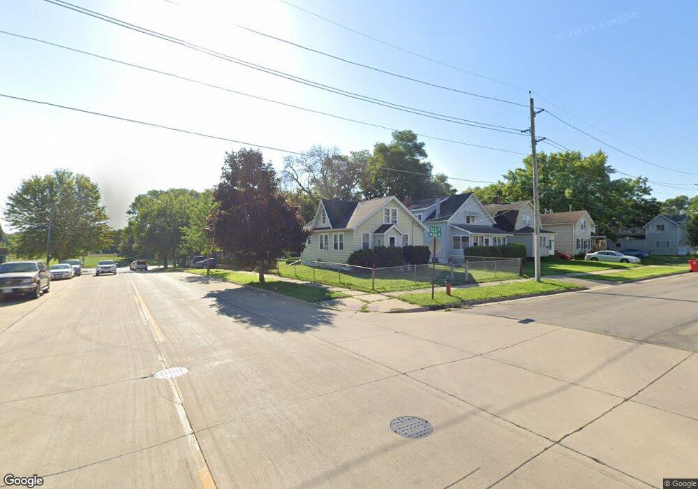 201 3rd St SE, Austin, MN 55912 - photo 1