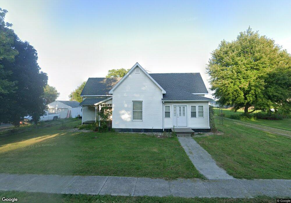 303 N Vine St, Wingate, IN 47994 - photo 1