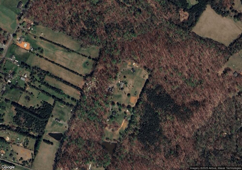 5430 Dog Patch Ln, Rhoadesville, VA 22542 - photo 1