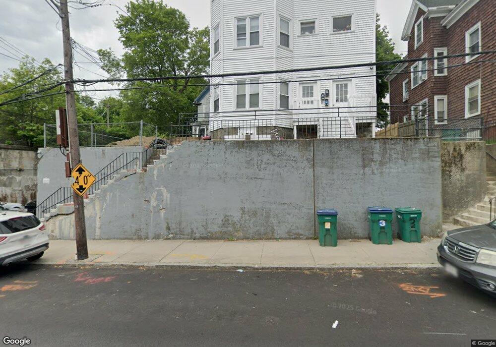 90-92 Chatham St unit 2, Lynn, MA 01902 - photo 1