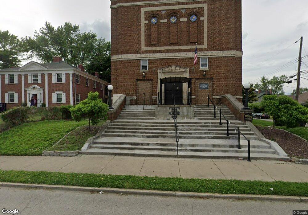 6819 Vine St, Cincinnati, OH 45216 - photo 1