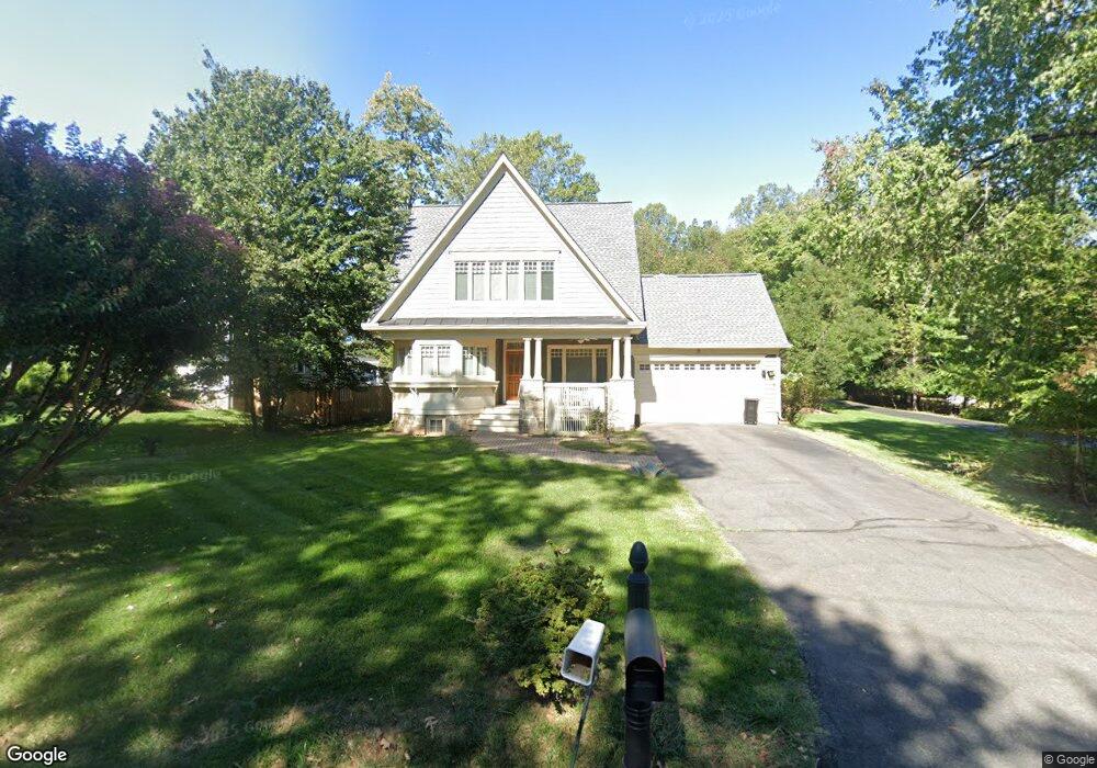 312 Adahi Rd SE, Vienna, VA 22180 - photo 1