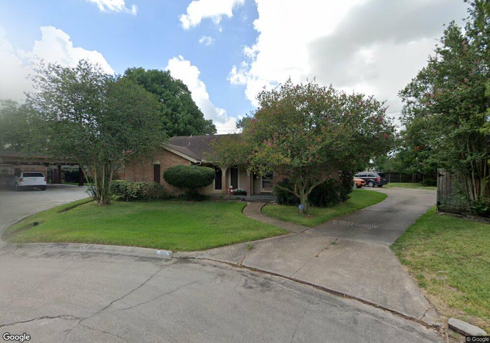 394 Stonehenge Ln, Houston, TX 77015 - photo 1
