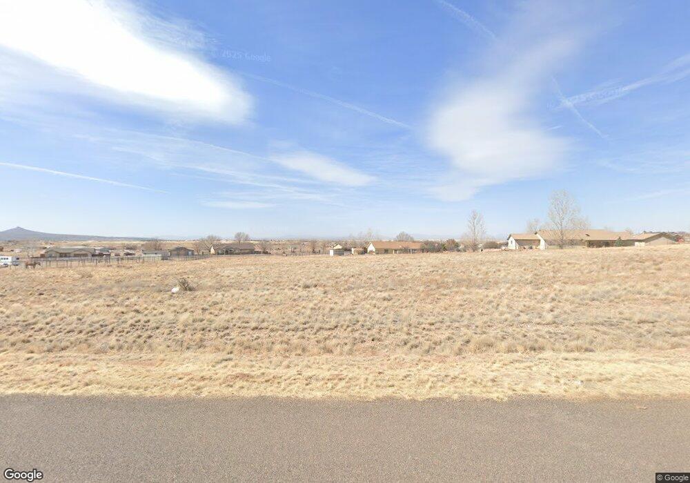 25740 N Cabernet Ln, Paulden, AZ 86334 - photo 1