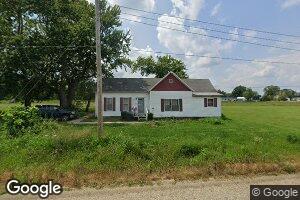 1413 Broad St, Edgewood, IL 62426