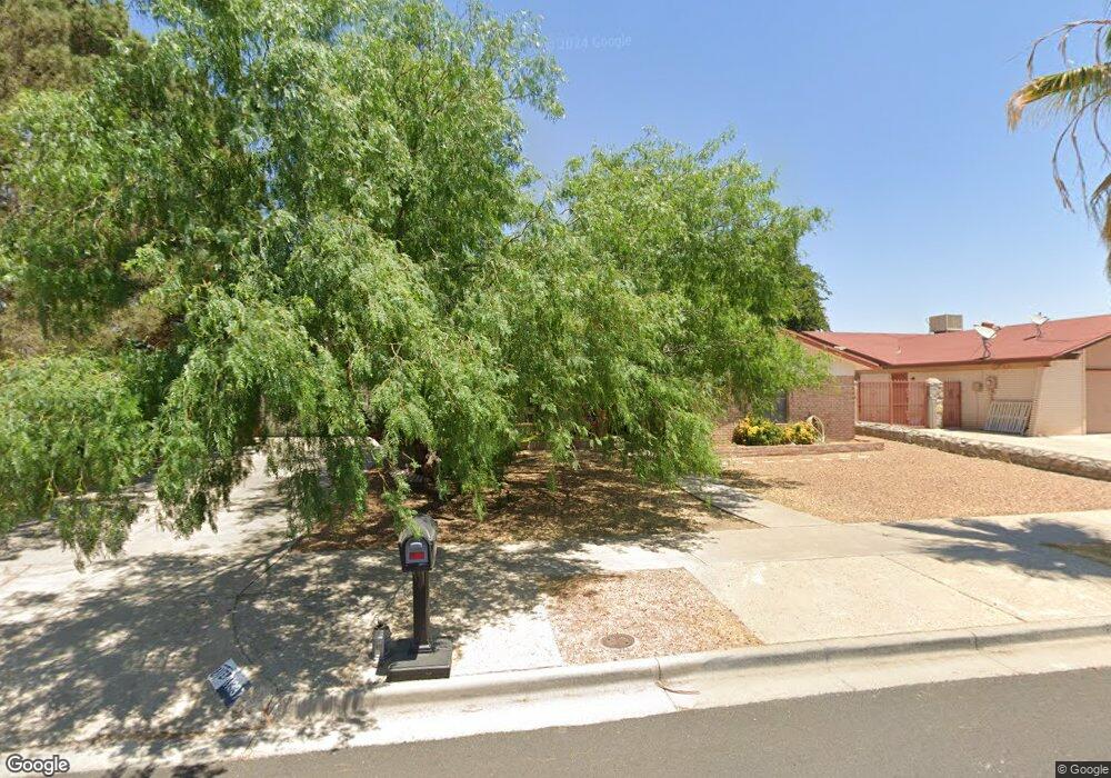 11337 Tom Ulozas Dr, El Paso, TX 79936 - photo 1