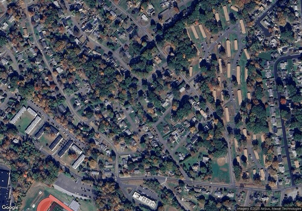 85 Craig Cir, Naugatuck, CT 06770 - photo 1