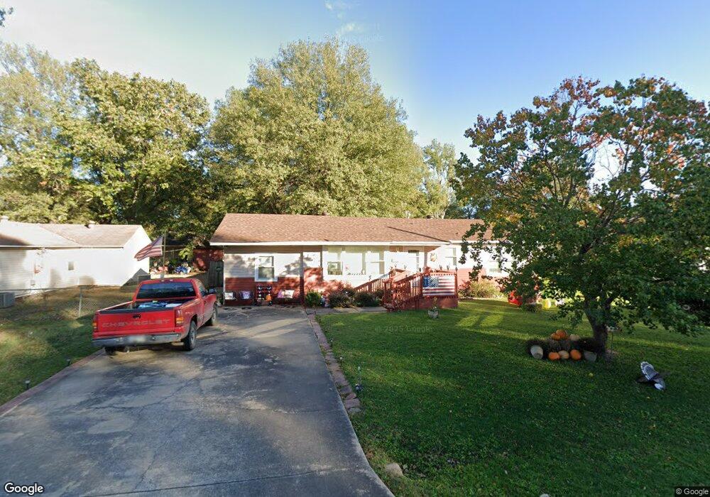 1403 Granvue Dr, Stuttgart, AR 72160 - photo 1