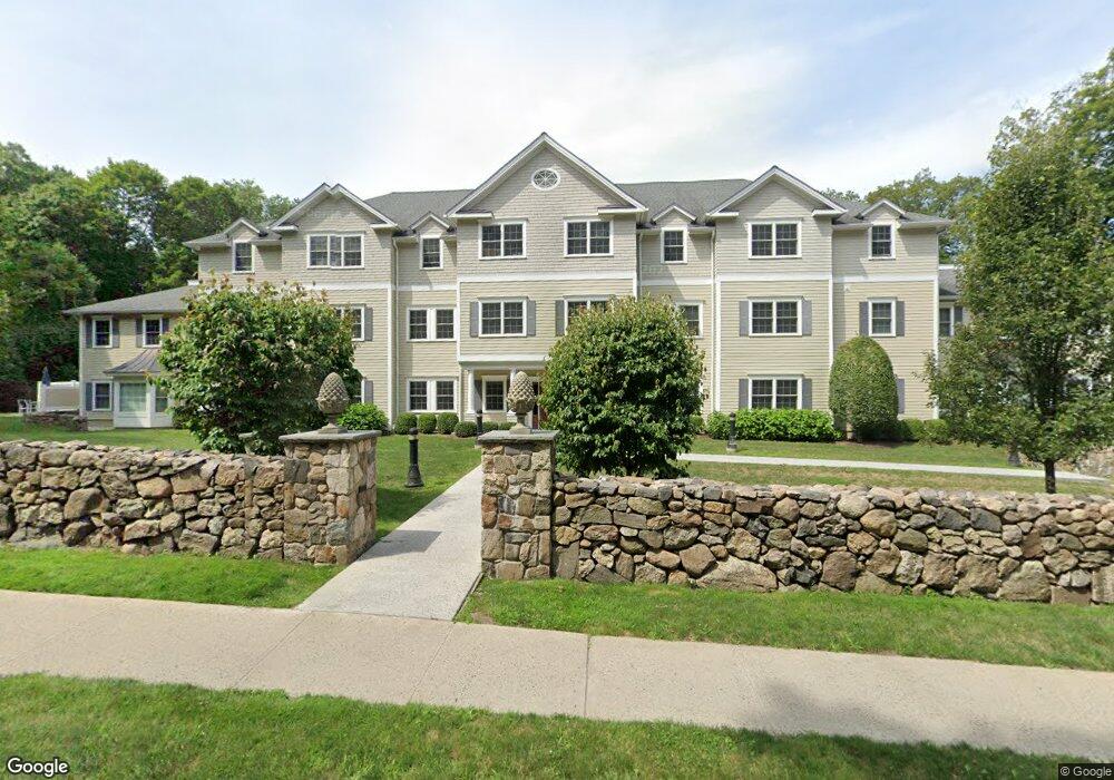 593 Main St unit 203, Ridgefield, CT 06877 - photo 1