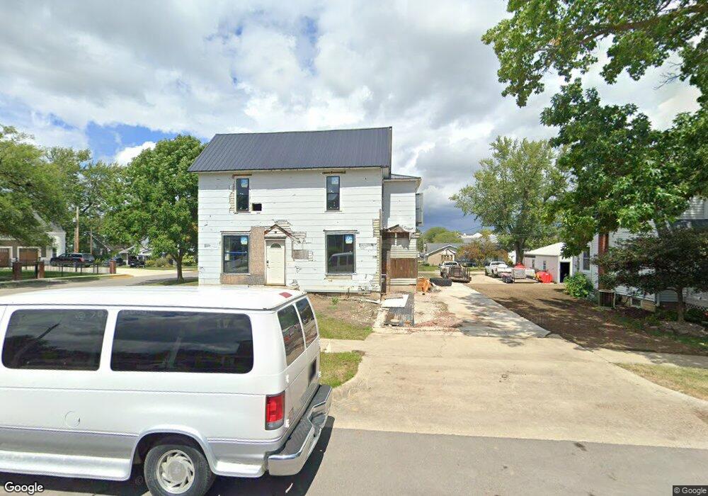 265 W Van Buren St, Berne, IN 46711 - photo 1