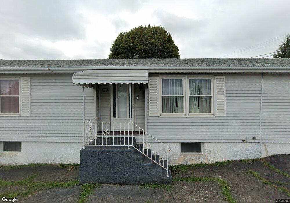 423 E 7th St, Hazleton, PA 18201 - photo 1