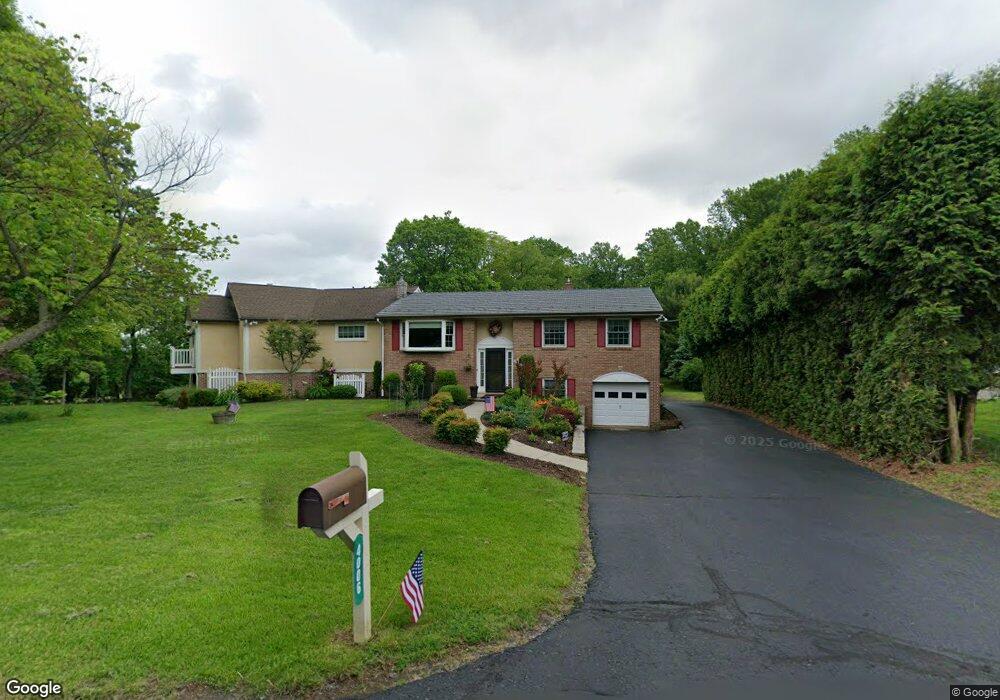 4006 E Mill Hill Rd, East Greenville, PA 18041 - photo 1