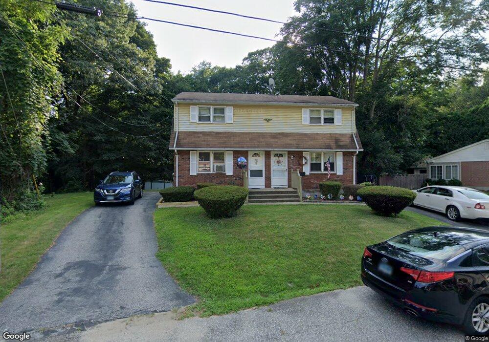 12 Rose Garden Ln unit 14, Norwich, CT 06360 - photo 1