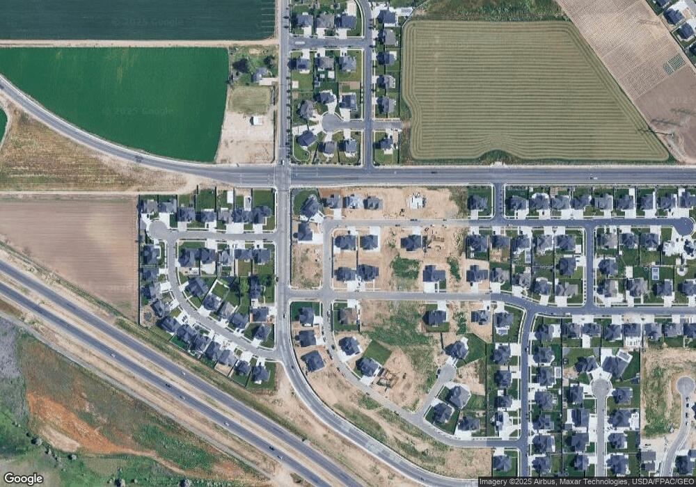 2155 W 800 S, Layton, UT 84041 - photo 1