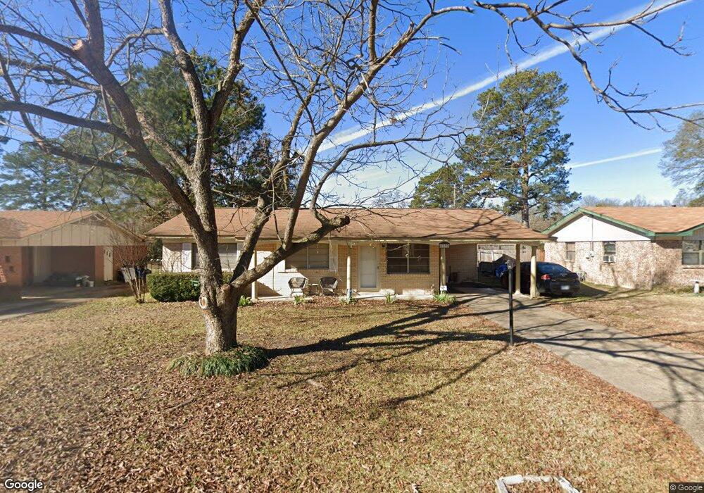 1737 Meadowbrook Ln, Texarkana, TX 75501 - photo 1