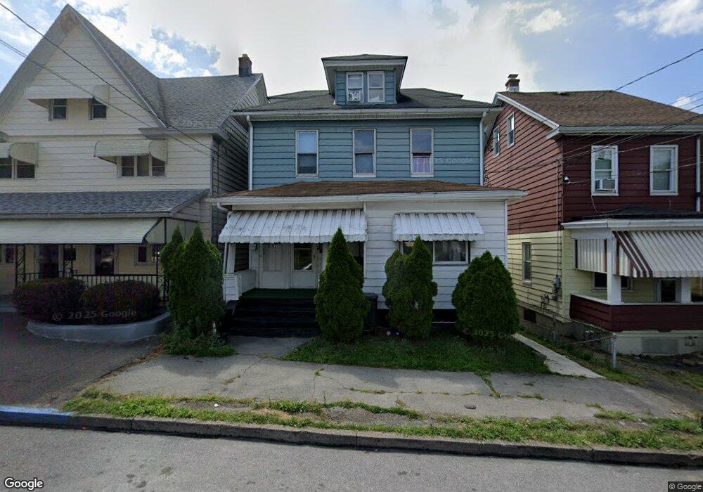 790 N Vine St, Hazleton, PA 18201 - photo 1
