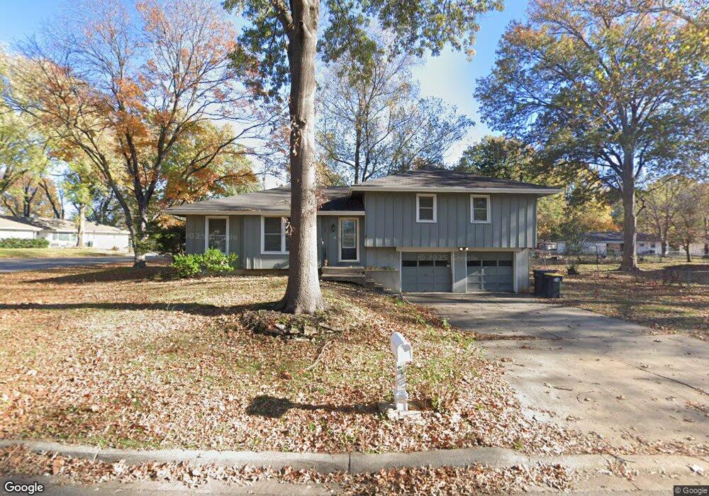 123 Meadow Ln, Lansing, KS 66043 - photo 1