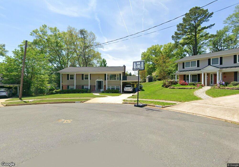 8423 Damian Ct, Annandale, VA 22003 - photo 1