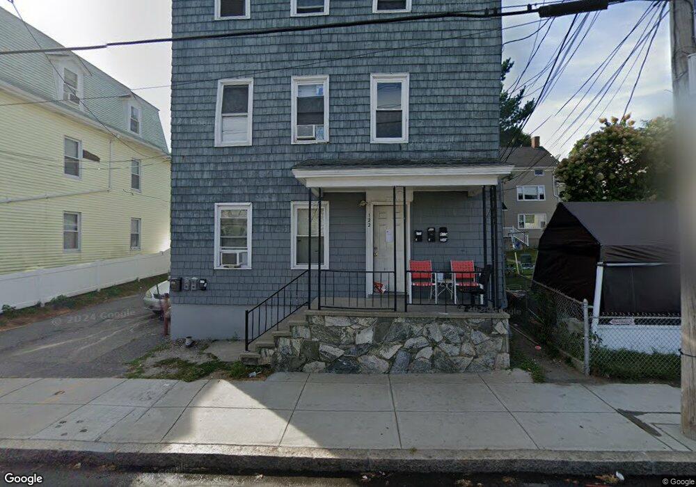 122 Seabury St unit 3, Fall River, MA 02720 - photo 1