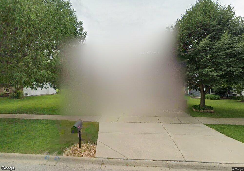 5048 Prairie Sage Rd, Naperville, IL 60564 - photo 1