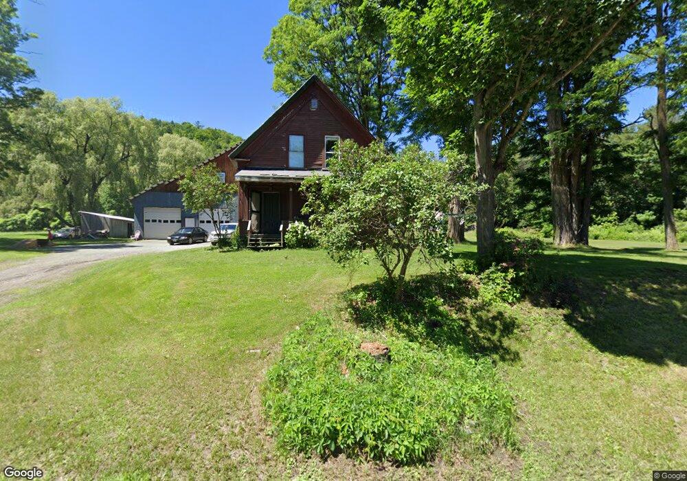 549 Us Route 5 N, Barnet, VT 05821 - photo 1