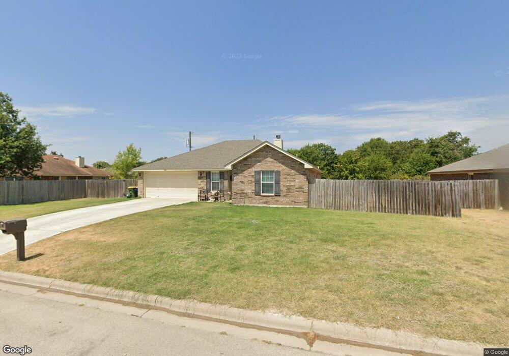 812 Aubrey Cir, Troy, TX 76579 - photo 1