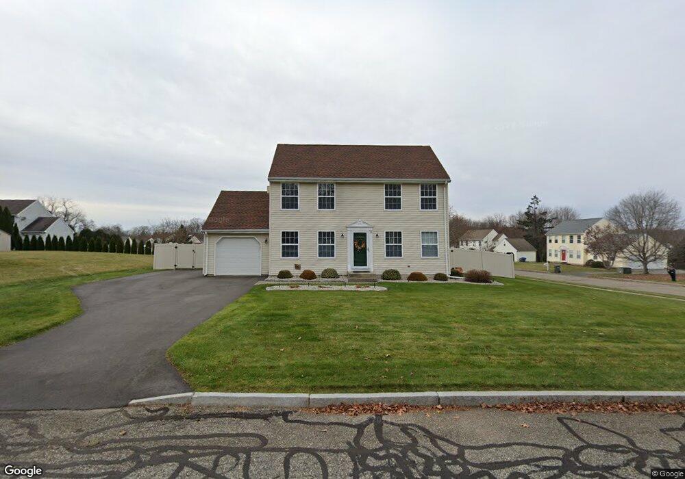 38 Bentley Dr, Manchester, CT 06042 - photo 1