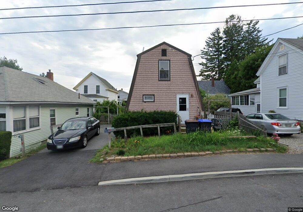13 W Old Orchard Ave, Old Orchard Beach, ME 04064 - photo 1