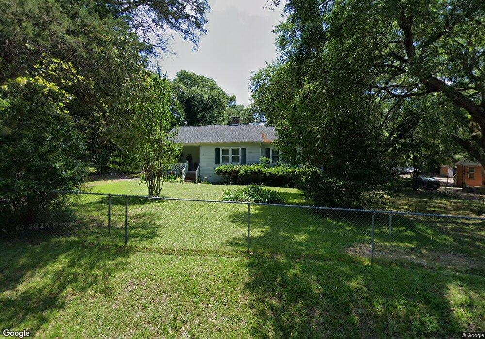 1506 E Lee St, Camden, SC 29020 - photo 1