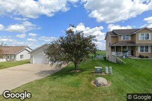 507 1/2 Crestview Dr, Le Grand, IA 50142