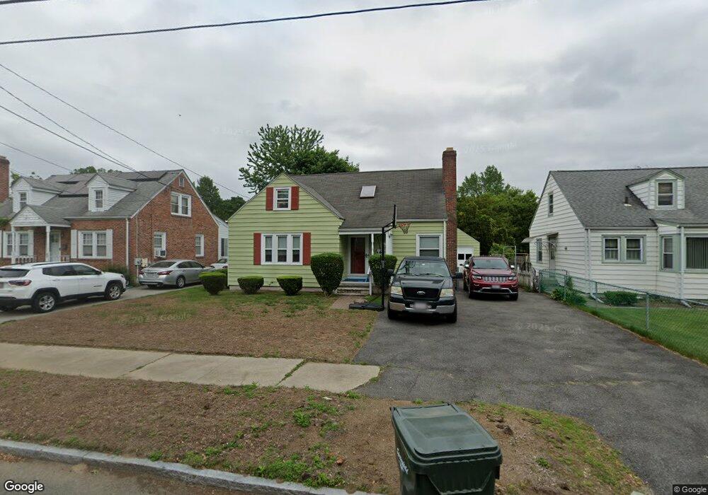 17 Lancaster St, Springfield, MA 01118 - photo 1