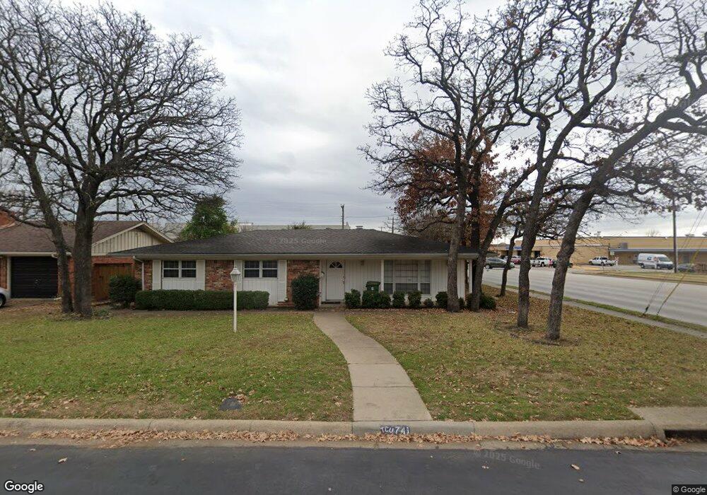 741 Woodcrest Dr, Hurst, TX 76053 - photo 1