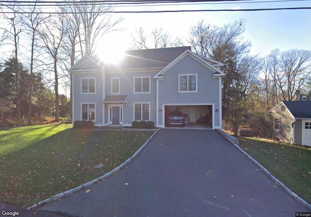 10 Reichert Cir, Westport, CT 06880 - photo 1