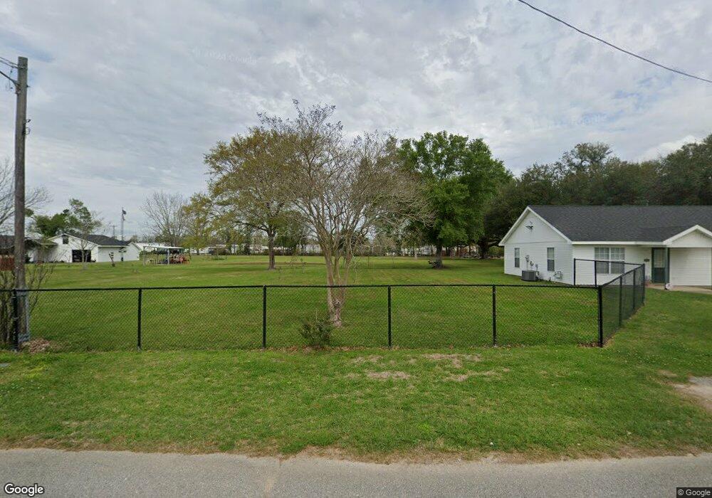 2405 2nd St, Lake Charles, LA 70601 - photo 1