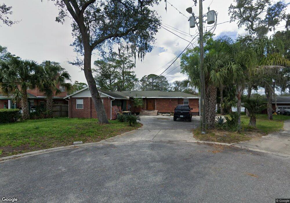 2404 Ormsby Cir W, Jacksonville, FL 32210 - photo 1
