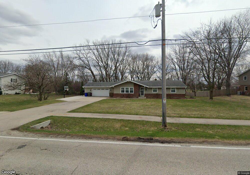 S70W13595 Tess Corners Dr, Muskego, WI 53150 - photo 1