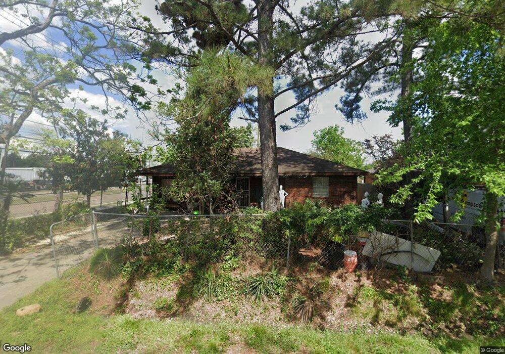 4322 Cornell St, Houston, TX 77022 - photo 1