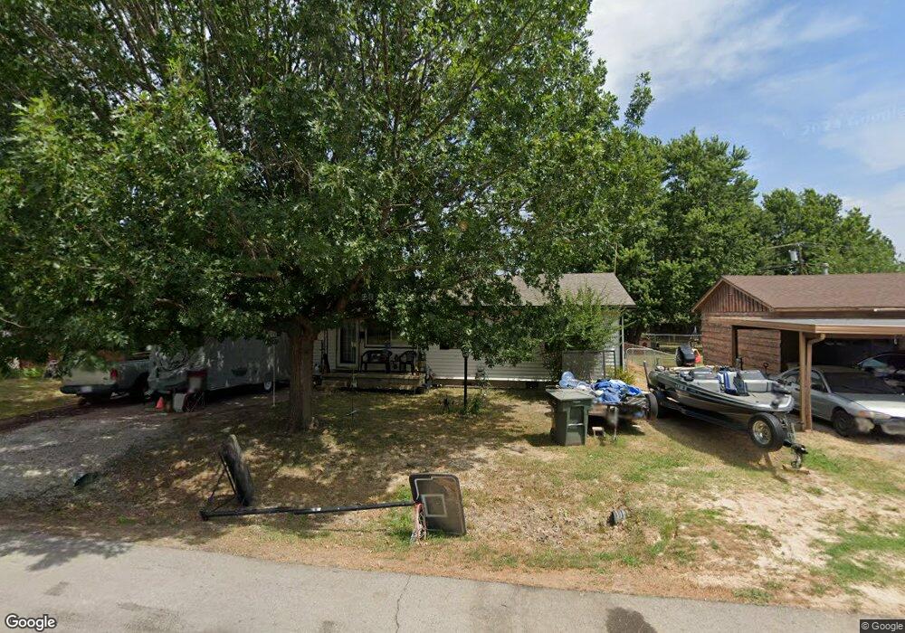 309 E Elm St, Skiatook, OK 74070 - photo 1