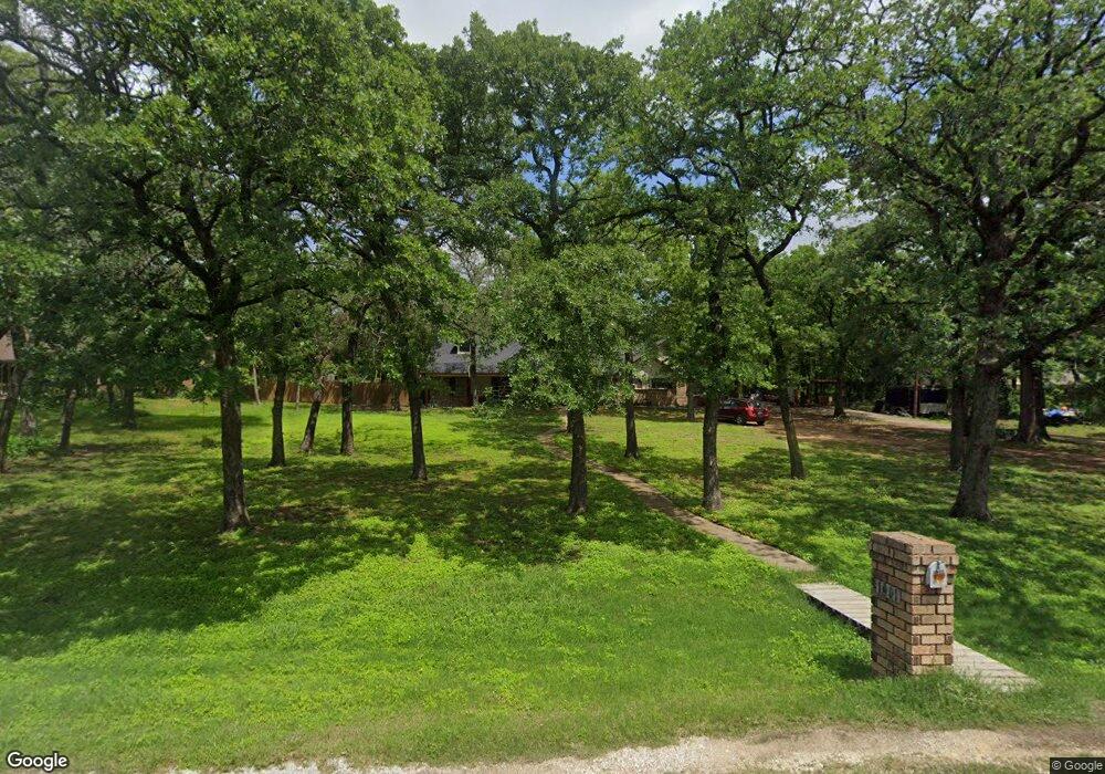 1001 Barry Ln, Cleburne, TX 76031 - photo 1