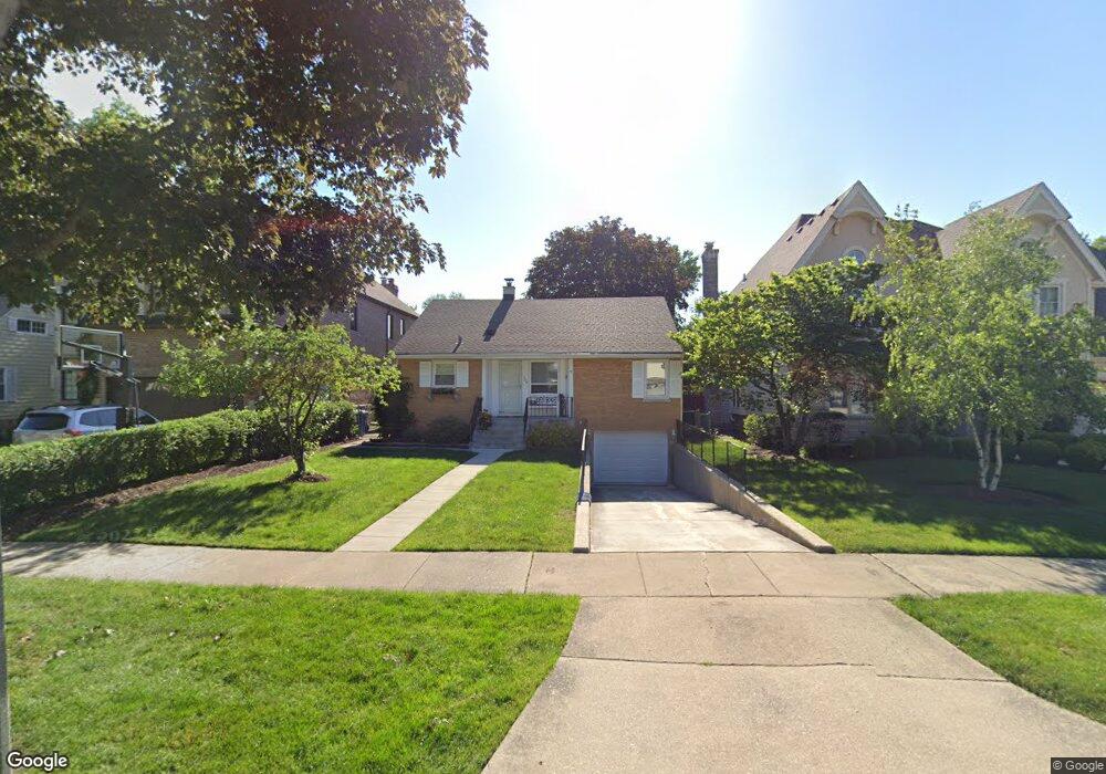 380 N Highview Ave, Elmhurst, IL 60126 - photo 1