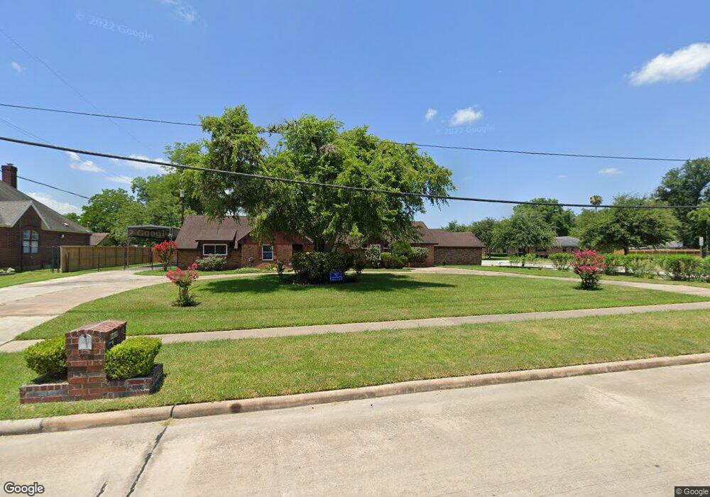 6615 Nuben St, Houston, TX 77091 - photo 1