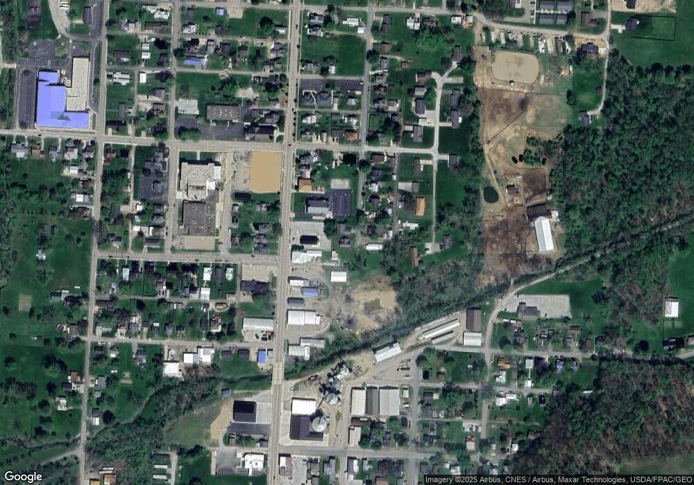 413 S Cedar St, Danville, OH 43014 - photo 1