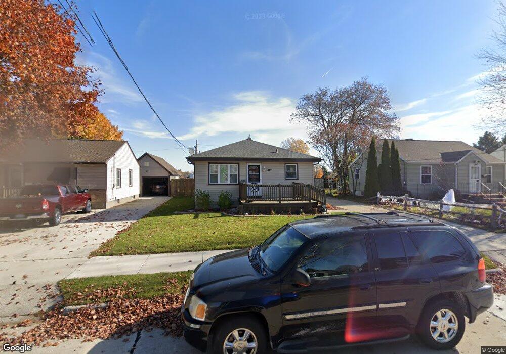 1417 S 31st St, Manitowoc, WI 54220 - photo 1