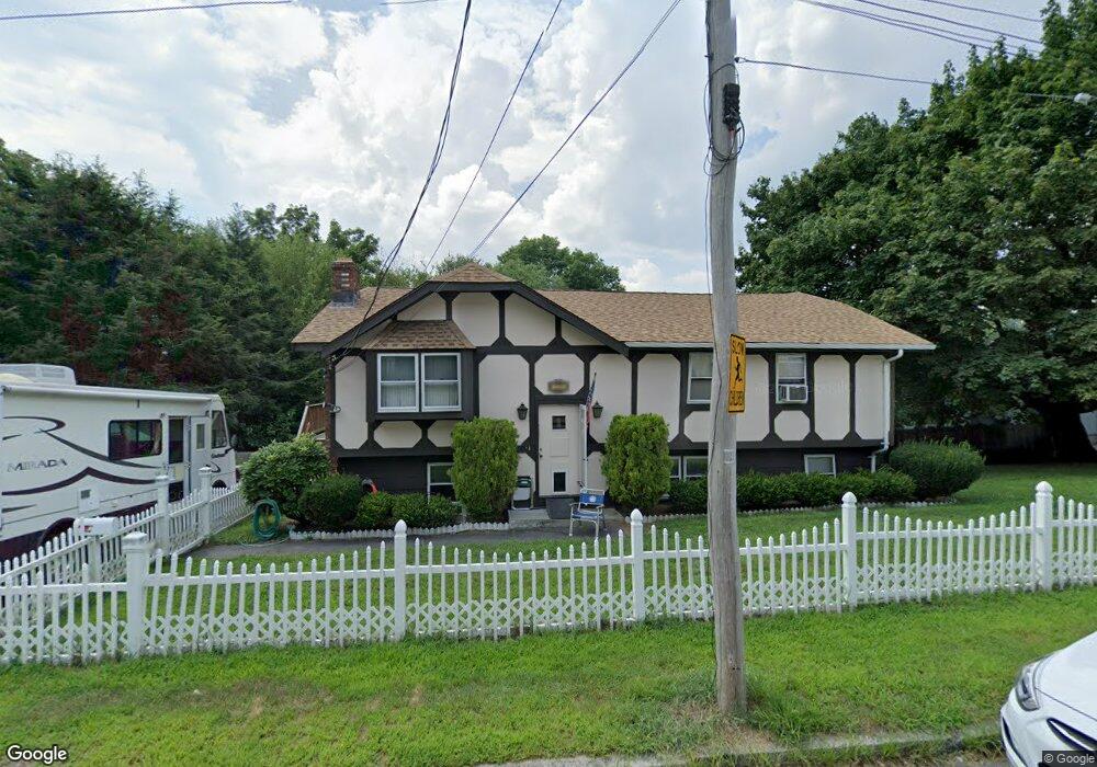 225 Orchard St, Woonsocket, RI 02895 - photo 1