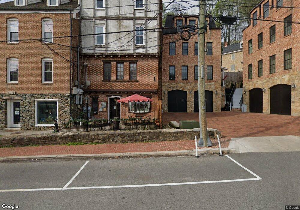 416 Mill St unit U-2, Occoquan, VA 22125 - photo 1