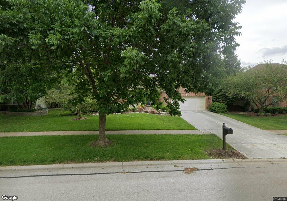 4044 Falcon Dr, Naperville, IL 60564 - photo 1