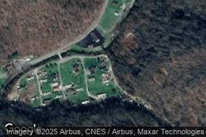 25 Mobile Ln, Cyclone, WV 24827