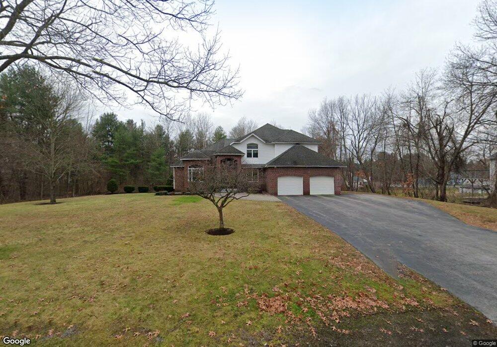 264 Parker Rd, Dracut, MA 01826 - photo 1