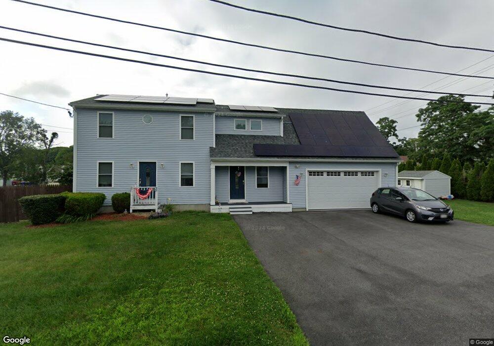 2 Sachem Rd, Bristol, RI 02809 - photo 1